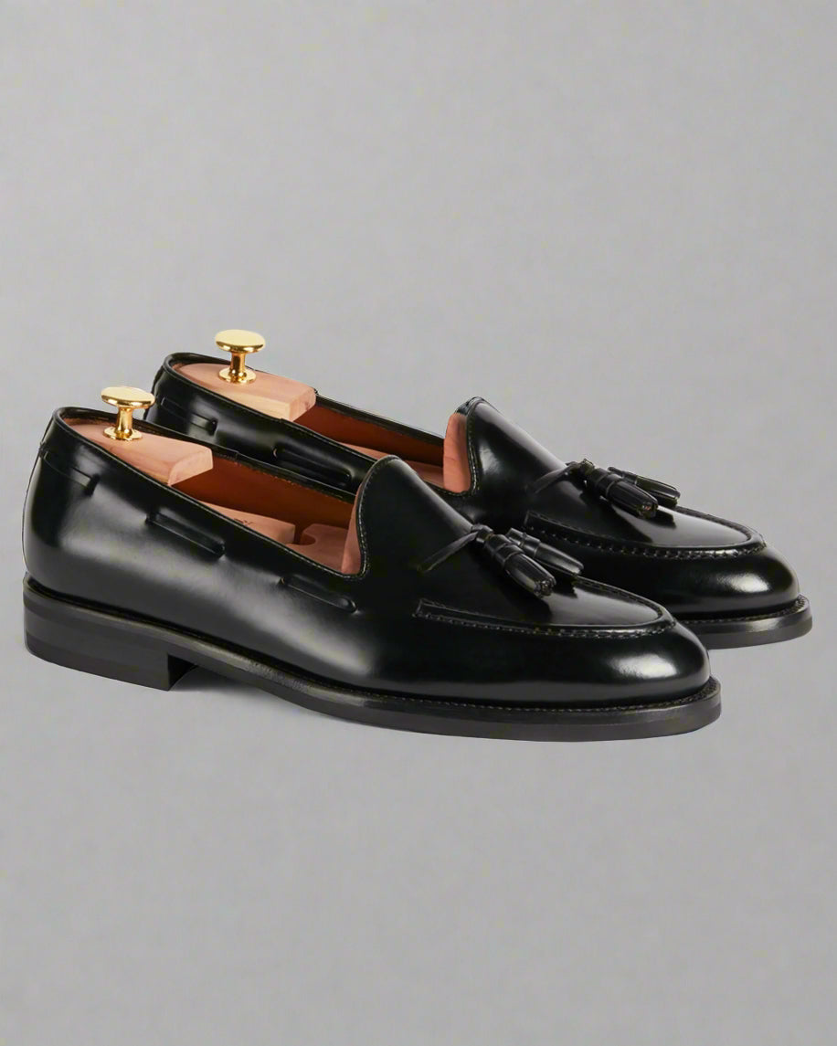 Vellano Halverton Black Abraded Tassel Loafers