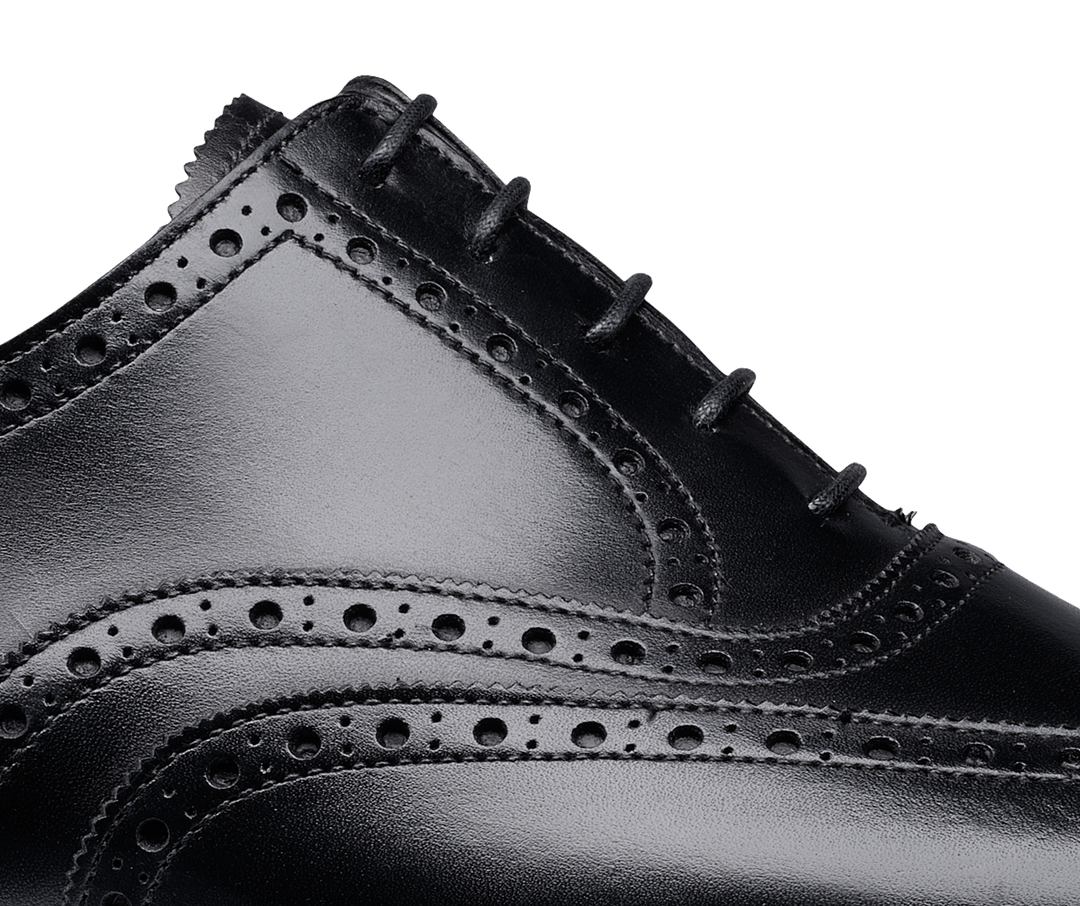 Vellano Adam Black Wingtip Brogue Shoe