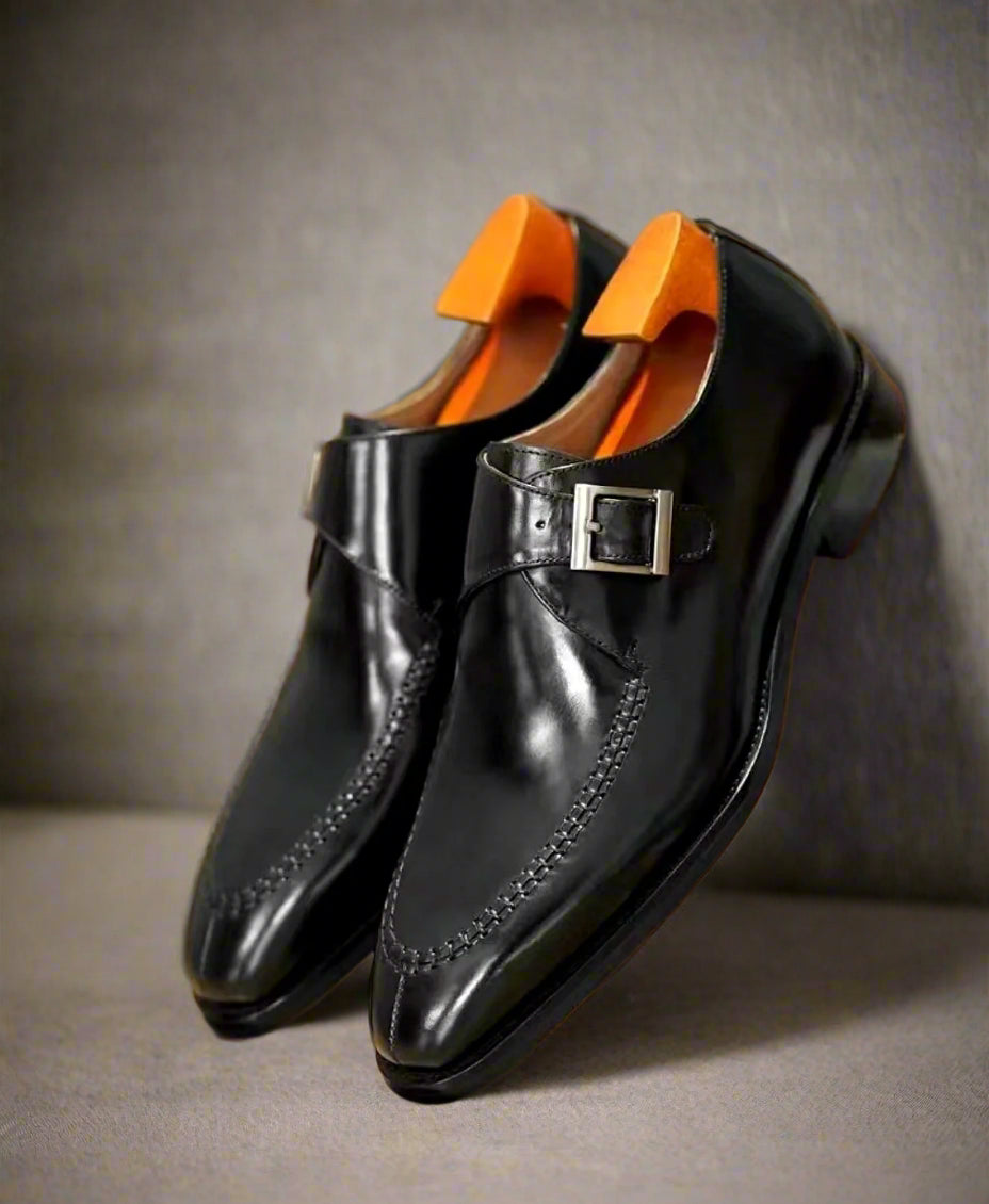 Vellano Monteluce Men’s Leather Strap Dress Shoes