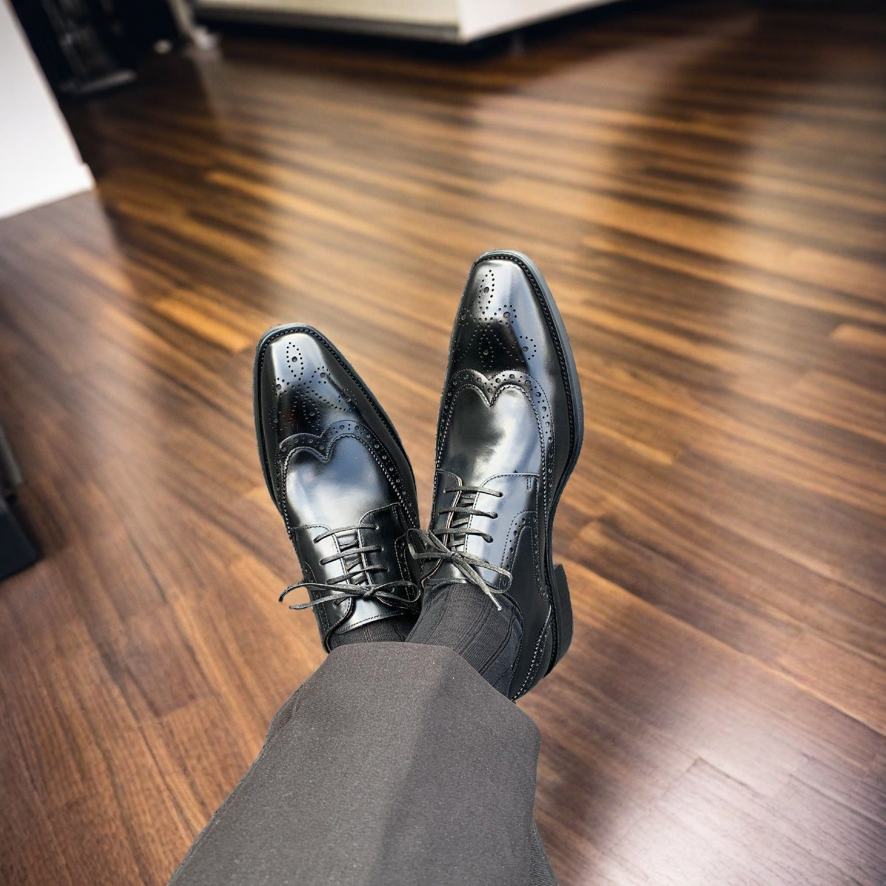 Vellano Robert Black Leather Brogue Shoes