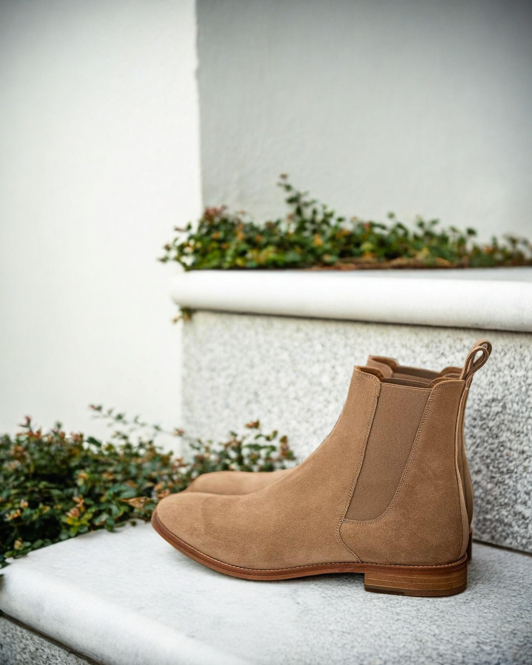 Vellano Wanderer Chelsea Leather Boots