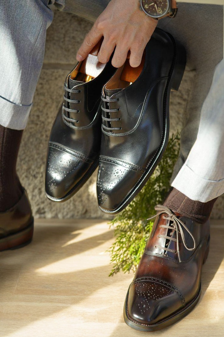 Vellano Harrowcrest Wing Leather Oxford Shoes with Classic Brogue Design