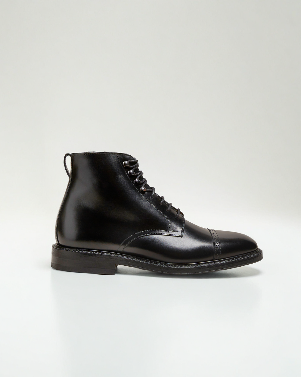 Vellano Tjarno Black Leather Boots