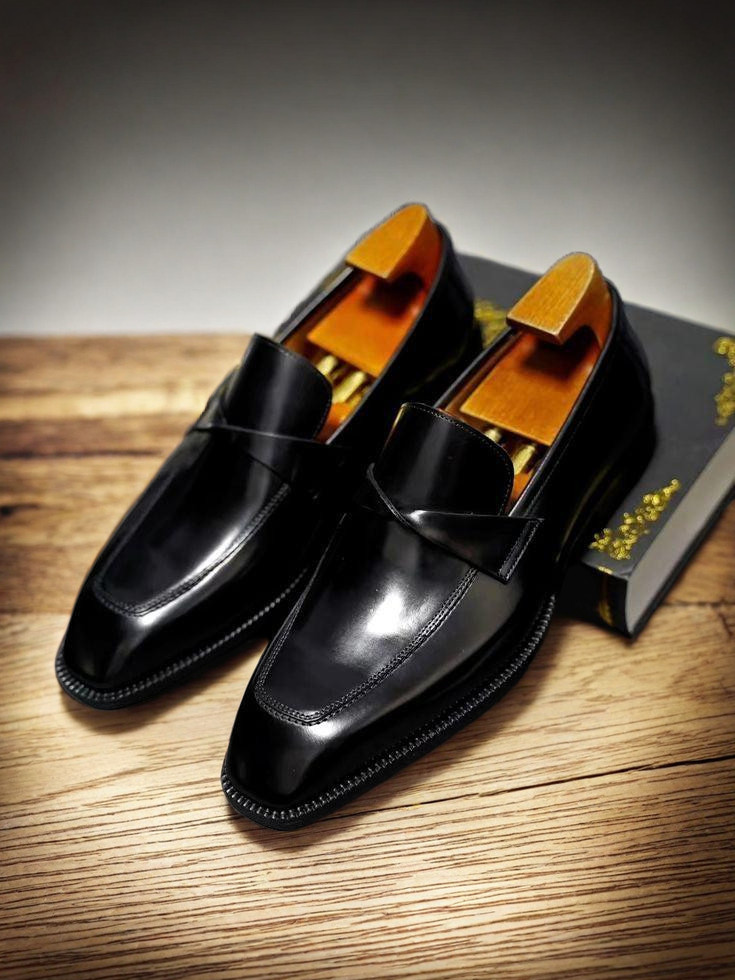 Vellano Langford Ease Penny Loafers for Men with Classic Slip On Style