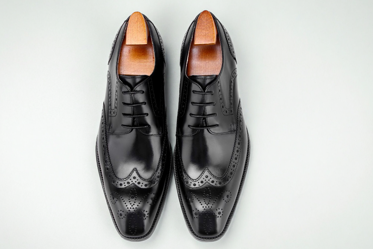 Vellano Robert Black Leather Brogue Shoes