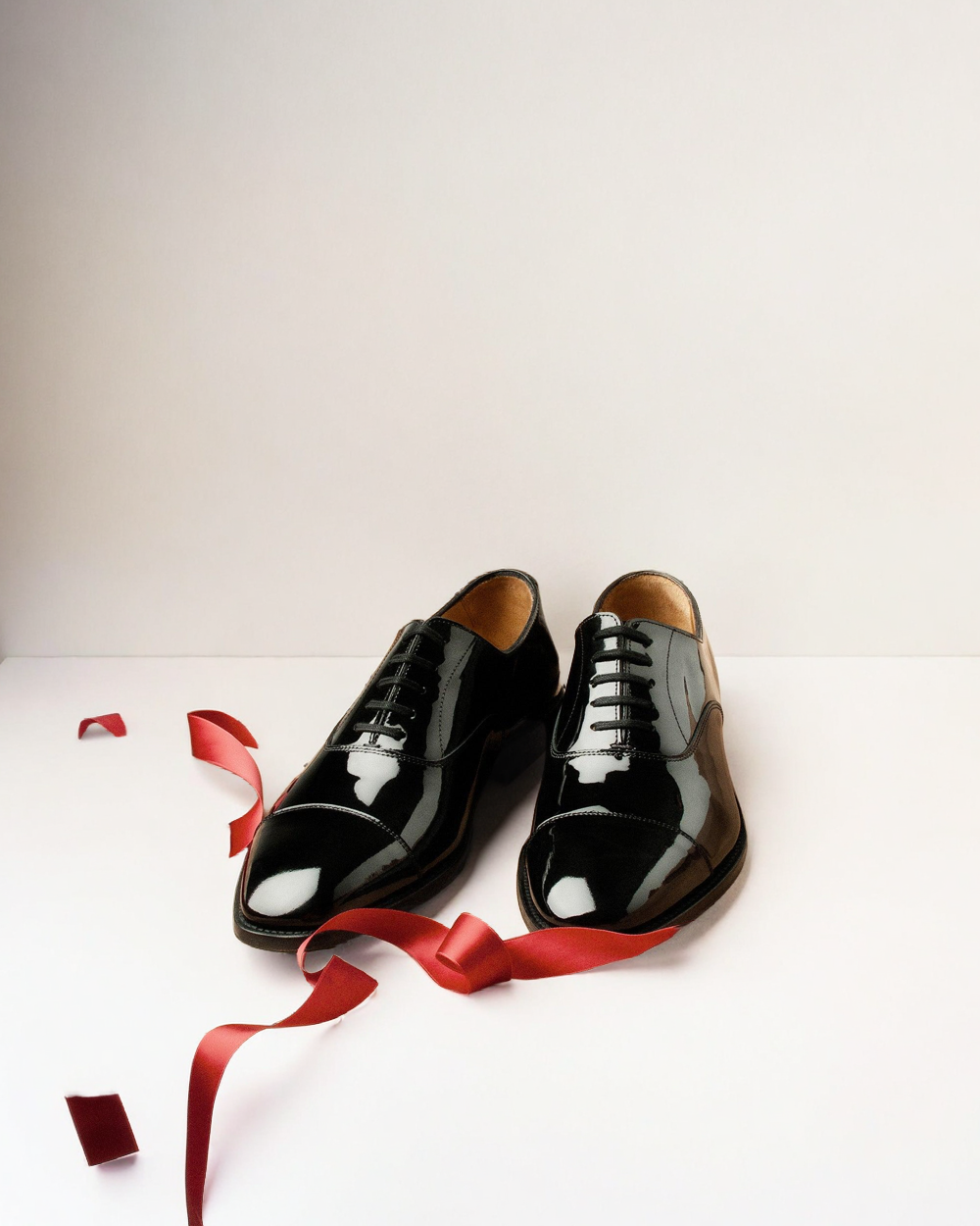 Vellano Vinterviken Patent Leather Shoes