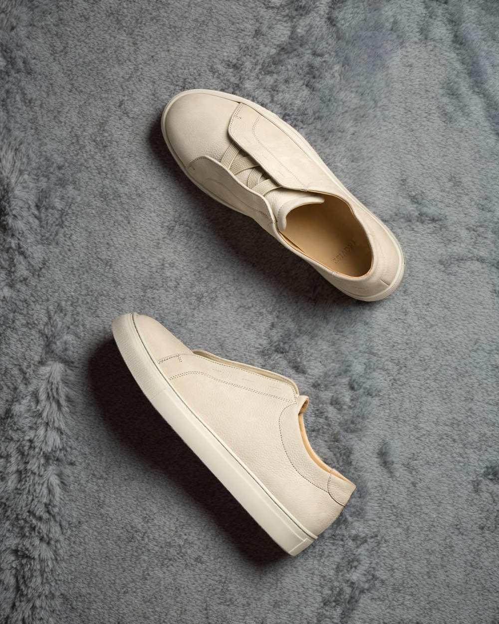 Vellano Alno Beige Nubuck Leather Sneakers
