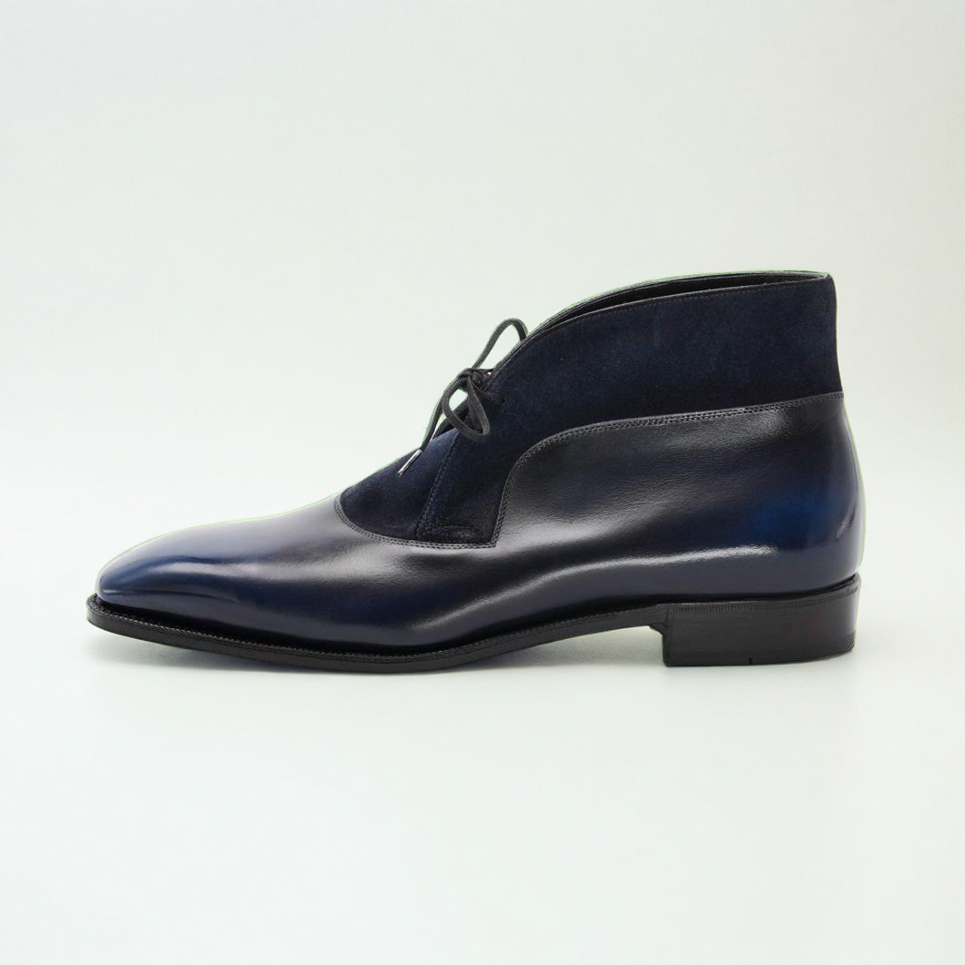 Vellano Marshall Chukka Leather Boots for Refined Everyday Style