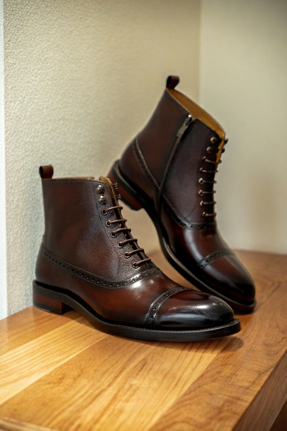 Vellano Dunhaven Brown Leather Lace Up Boots