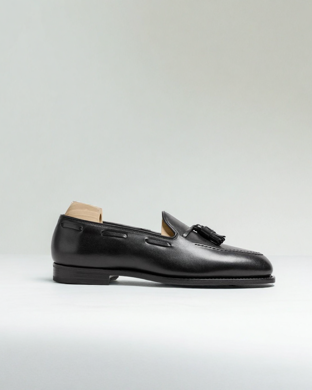 Vellano Molle Dark Brown Tassel Loafers