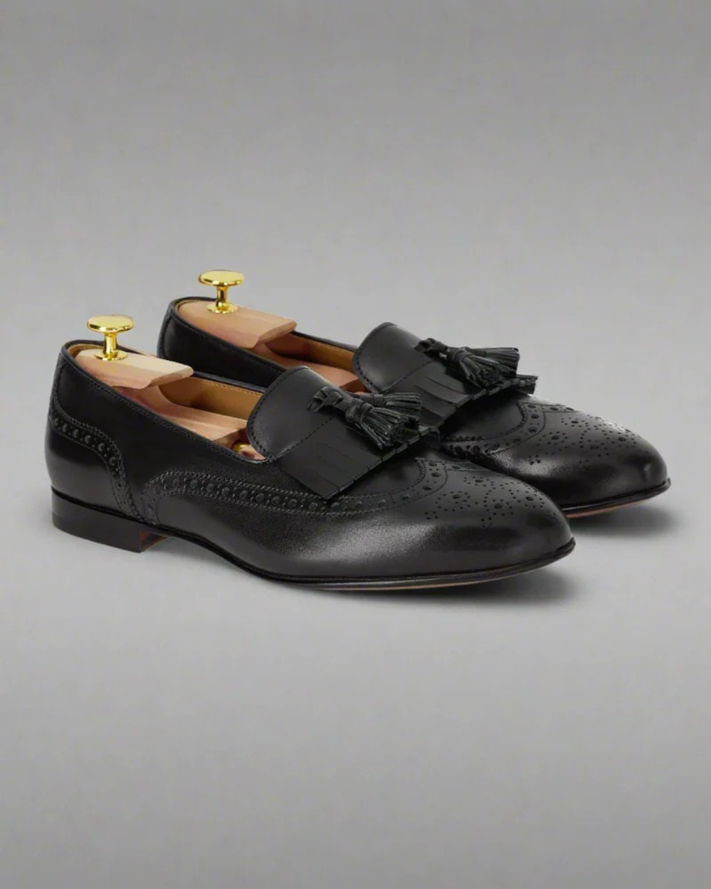 Vellano Marusee Black Antiqued Leather Loafers